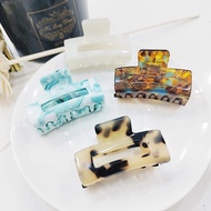 Ready Stock | Sila Fashion Korean Chic Acetate Mini Square 4cm+🟨 Shark Hair Clip for Messy Hair Prin
