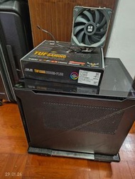 Thermaltake Divider 200 TG AIR 黑色 機箱 + Asus Tuf Gaming B550m-Plus 底板 + 利民塔散 + 利民風扇x5 mATX ITX