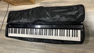 Konix 電子琴 95%新  有琴套，有腳架. 135cm x 35cm