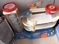 Tomica Super Auto Building 停車場