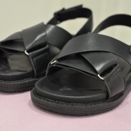 Flat 135 X 台灣設計師 黑色 交叉羅馬厚底涼鞋 4.5cm高