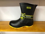 [清貨減價］ COMFORTABLE 高筒安全水鞋 黑色 Safety Shoes (593)