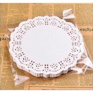 Lace paper for moon cakes, size 8,8cm, stack of 100 sheets