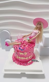 Barbie cake Barbie 蛋糕 🎂