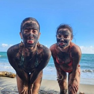 โรงแรม TRAVEL N SAVE 10FT LOVESEAT HOUSE TENT RENTAL Shadowed Fruit Trees -Cozy -Secret FRUITS Fores