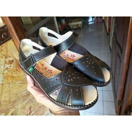 SENDAL SEPATU WANITA / SEPATU WANITA / SENDAL SLOP WANITA KICKERS / Sandals women shoes/lady shoes/w