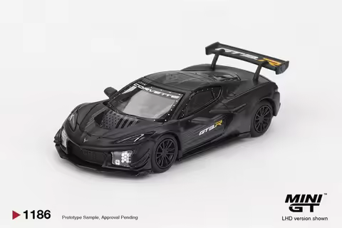 MINI GT 1:64 Corvette Z06 GT3.R Road America Test car / Bolide Presentation Die-Cast Car Model Minia