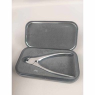 Suwada Classic Nail Clippers (With Storage Case) Made in Japan Used Item with minimal straches