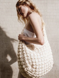 COS cream color Quilted Shoulder Bag 米白色雲朵包