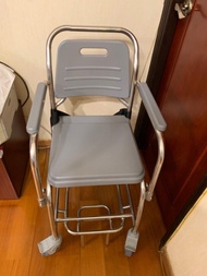 不銹鋼沐浴便廁椅