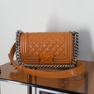 #稀有 Chanel Le boy 20 小號 橘色漆皮秀款