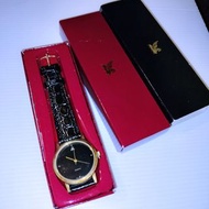 ❤️🥰🙏收藏多年 石英錶 日製機芯   真皮錶帶 12點鐘有真鑽  手錶只有兩支