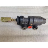 Good for Toyota Komatsu 3F D15 4F C7 Forklift Brake Master Cylinder 47530-U2100-71 Clutch Component