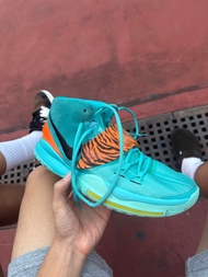 Nike Kyrie 6