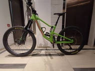 Santa Cruz Nomad 山地車