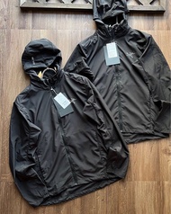 外國預訂 Arcteryx 始祖鳥 logo 輕身 可收納帽子 薄款拉鍊風褸外套