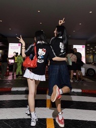 Pomelo. ♥ Hello Kitty เสื้อโปโลแต่งขอบลูกไม้ / Pomelo. ♥ Hello Kitty Lace Trim Polo Top