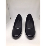 Graduation Shoes Model 3350 Crew