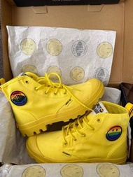 Palladium PAMPA SMILEY PRIDE