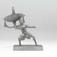 KL Pewter [142] Man with Wau | Figurine