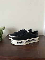 ‼️全新 Karl Lagerfeld 字母厚跟 黑色平底鞋 23.5cm