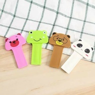 DTN225 Toilet lid opening sticker - T6866