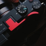 Kasut Panas Logam Baharu Thumb-Up Hotshoe Thumb Up Grip untuk sony A7C A7 C A7CII A7C2 A7CR Genggama