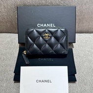 CHANEL 經典黑金羊皮拉鍊零錢包
