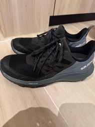 Salomon 波鞋