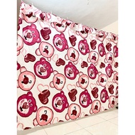 Curtains that block the room 2m wide and 1m8 high with ruffles