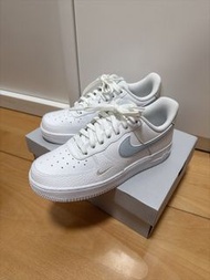Nike Air Force 1 白色波鞋 粉藍色