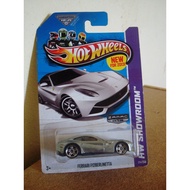 Hot Wheels 2013 Ferrari F12Berlinetta
