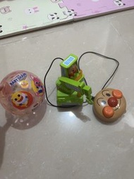 Baby Shark 遙控車連發光球