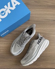 HOKA ONE ONE Clifton 9 Mist Gray迷霧灰