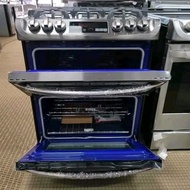 brand new gas range with oven