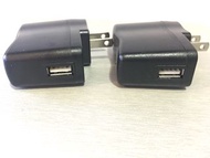 兩個 USB 5v DC 1A 火牛 充電器 充電機 fire cow power supplier charger adapter