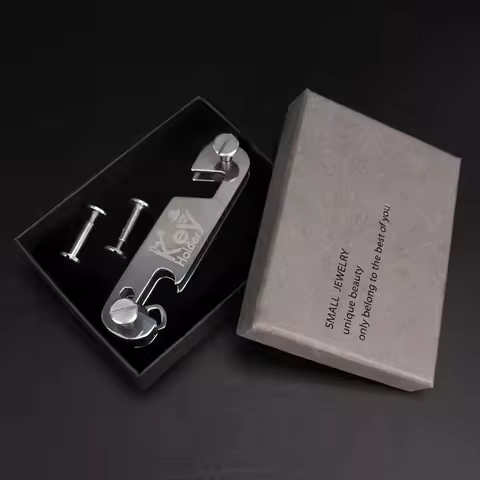 Men Gadgets Keychain Holder for Car Keys Key Organizer Wallet Compact KeySmart EDC Bottle Opener boy