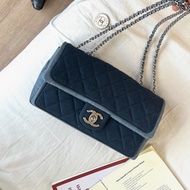 CHANEL  香奈兒雙色拼色徽章牛仔CF20大mini 必收稀缺包款
