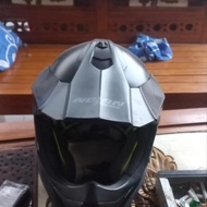 helm  nolan n53 kondisi bekas layak pakai utamakan cod daerah depok