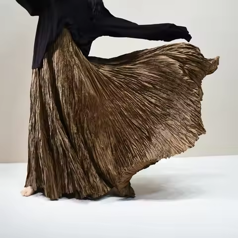 Women Crinkled Pleated Maxi Skirt Autumn New Elastic Waist Extured Big Swing Long Skirts Loose Casua
