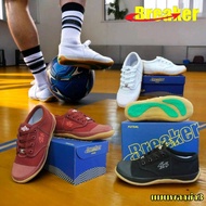 รองเท้าผ้าใบ รองเท้านักเรียน รองเท้า breaker รุ่น BK4 .