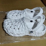 crocs EVA 新款 白色/暖卡其 榴蓮 洞洞鞋 拖鞋 涼鞋 沙灘鞋