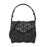 ISSEY MIYAKE 三宅一生 BAOBAO TORSO 霧面信封肩背/斜背包(多色選)/平行輸入/ 黑