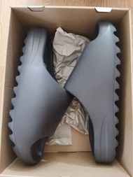 全新🌸adidas originals Yeezy Slide 'Granite'一字拖鞋 深灰色 男女同款 Outlet原廠正品