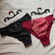 Sofia Vergara Intimates Eyelash Lace Rhubarb Liquid Maroon Unlined Underwired BraPlunge Thin Foam Br