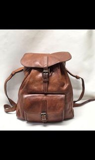 CERVO Vintage Backpack - Genuine Leather Bag Handcrafted [Made in Italy] Unisex 

皮具袋品牌 CERVO 全真皮背包經