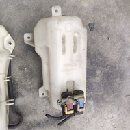 Honda edix BE1 BE3 wiper tank USED