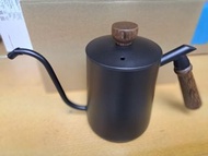 手沖咖啡壺 | 長嘴細口手沖壺 木手柄 600ml - 黑色