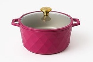 Dutch Oven with Lid, 7 Qt Enameled Cast Iron, Hot Pink with Gold Details, Diamond Pattern Exterior