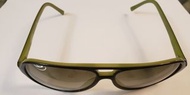 Prada 太陽眼鏡
